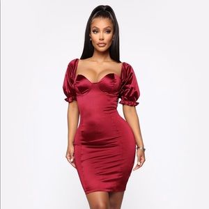 FASHION NOVA - Baby Doll Satin Midi Dress